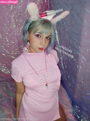 hcherrycakefree - Feed me your cock while I lay upside down for you. Gag me
