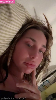babyylucy - I love playing with @bubblebratz 👅 Ask for our naughty videos in