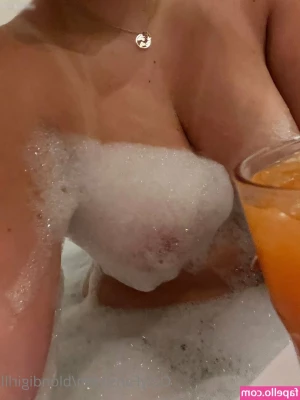 Blondiihell - Morning wood