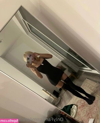 Jenniferchexk - Oops I accidentally spilled milk on my tshirt   what a accident