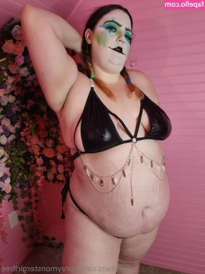 curvymonstergirlfree - This was the squirty finale after an impromptu anal fucking that