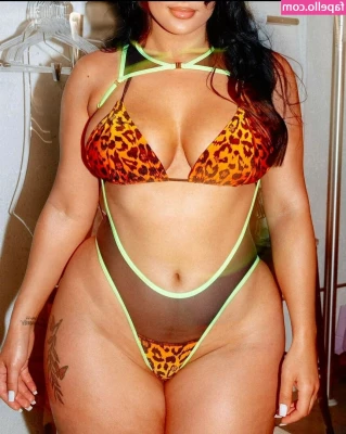 Erifili Sfakianakis [ erifili-sfakianakis ] - Tie Dye 😜 @texasthighs for exclusive 🔥