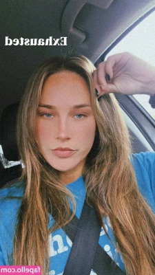 Fallon Henley [ fallon-henley ] - Would you slide that cock between these tits? 😚