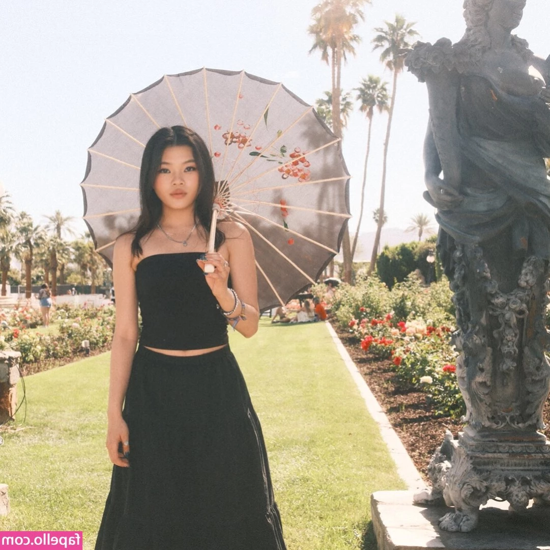 Miya Cech [ miya-cech ] - manifesting summer vibes