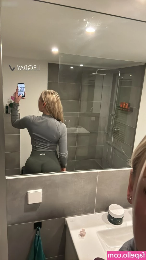 Marie Charlotte [ marie-charlotte ] - Somewhere camouflaged in each of these photos is an ass…  Can you