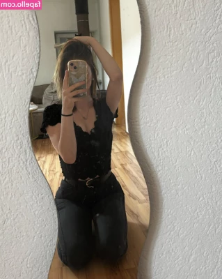 Lucy Müller [ lucy-mller ] - I can t wait for Daddy to get home from vacation so we can make some
