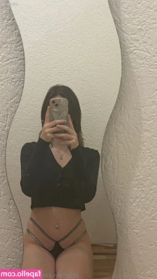 Lucy Müller [ lucy-mller ] - ชอบท่านี้ 🍎🍌💦