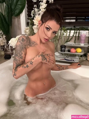 Vera Bambi [ vera-bambi-14 ] - dropping a very silly video w  angelicsydney tmrw