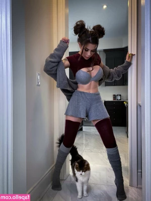Vera Bambi [ vera-bambi-14 ] - Workout time 🥵