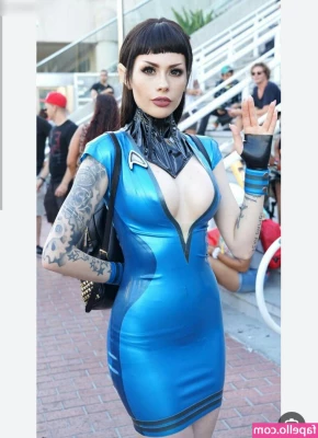 Vera Bambi [ vera-bambi-14 ] - I feel like a sexy beetle juice. Can any of you cum for me 3 times?