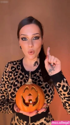 Vera Bambi [ vera-bambi-14 ] - Hermione Snaps
