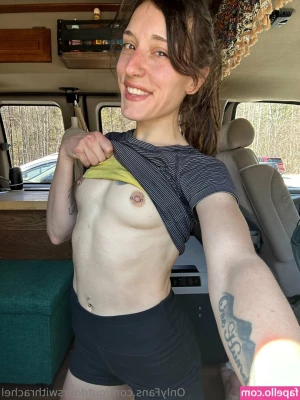 outdoorswithrachel [ outdoorswithrachel-4 ] - a real pretty bitch  no im not conceited