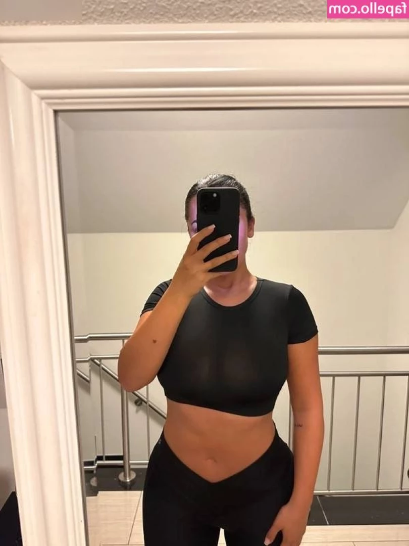 nahrinblack - Booty and titties