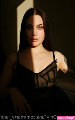 marry_land [ marry-land ] - this ones dedicated to those that are interested in some glowy