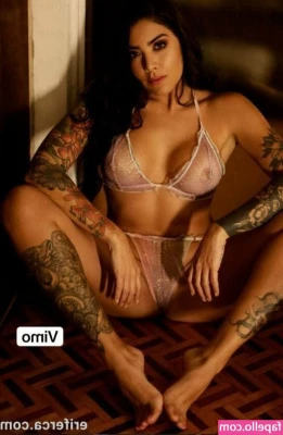 Erika Fernandez [ erika-fernandez ] - Gooooood morning you naughty lot