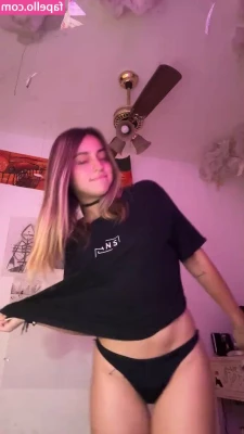 viuxyta - Pumped clit and nips omg....