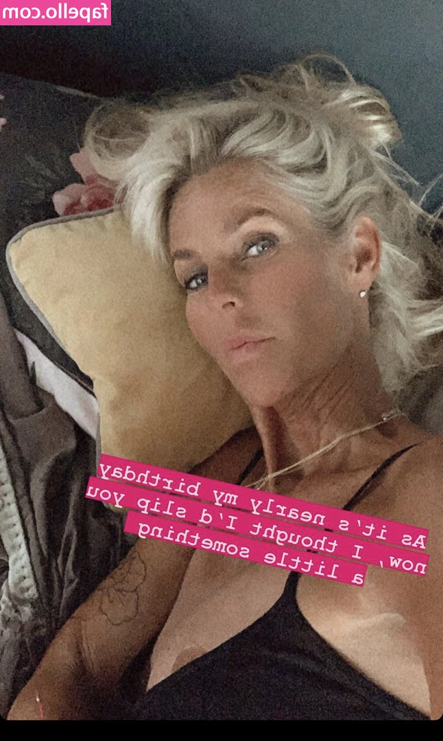 Ulrika Jonsson [ ulrika-jonsson ] - I'll suck you dry and swallow every drop 🤤