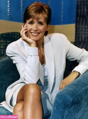  [ carole-smillie ] - Good morning  Hope you had wet hard dreams