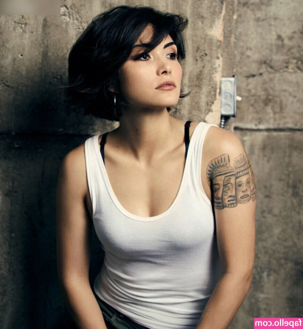 Daniella Pineda [ daniella-pineda ] - you want him
