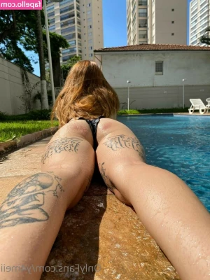 Y4meii - OUTDOOR FLASHING TITS  amp  PUSSY PICS  Sun s Been Out and So have my