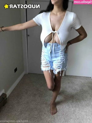 Jenicca - I want to have my tits in your mouth