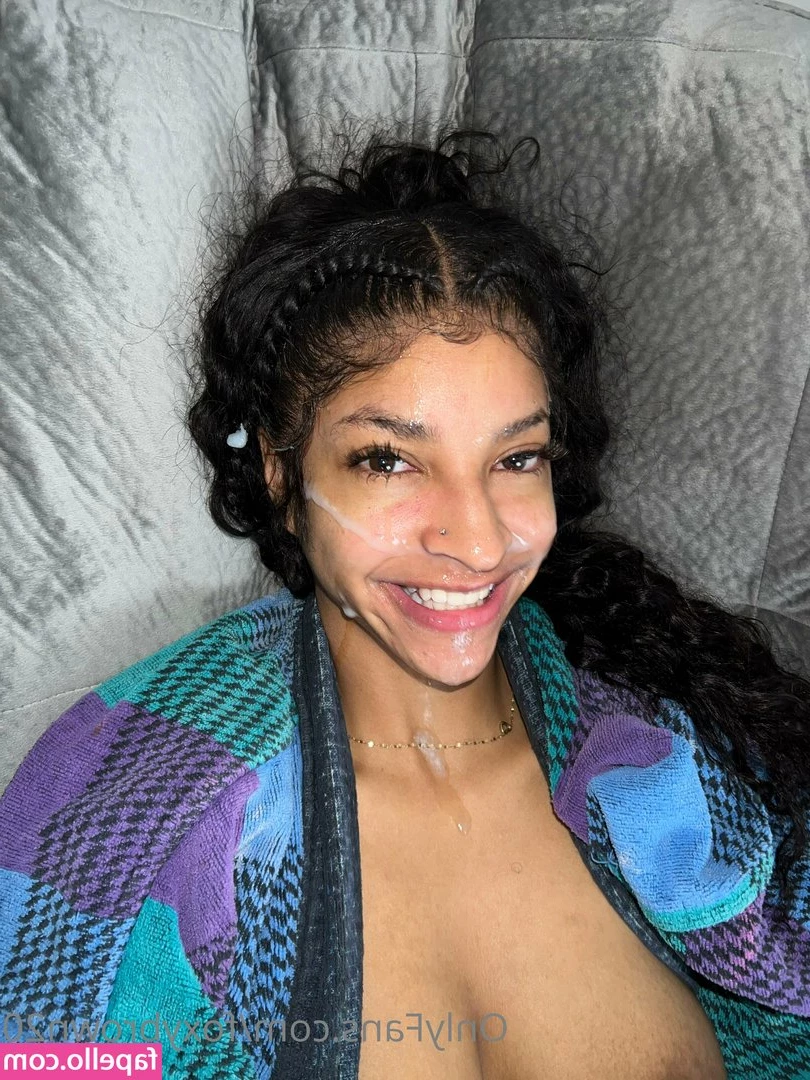 Foxybrown20 - These chain panties are my favourite ever   Who wants to floss with it