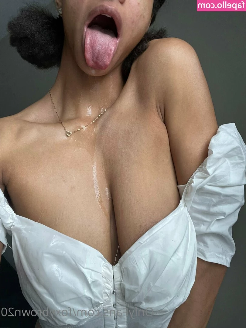Foxybrown20 - Welcome to my onlyfans   Subscribe to not miss a lot of interesting