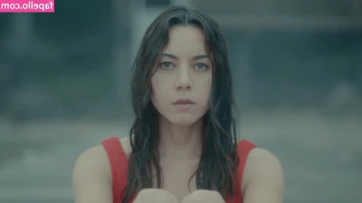 aubreyplaza - leave a tip for a surprise in your dms