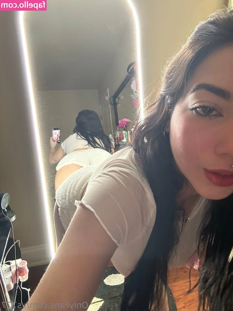  [ vs777 ] - my first lil jerk off video   should i make more