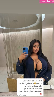 Kim Tiddies [ kim-tiddies ] - morning  i need  35 so let me know if you have any custom content for