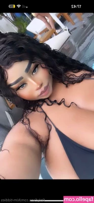 Kim Tiddies [ kim-tiddies ] - Wish that was you holding the camera