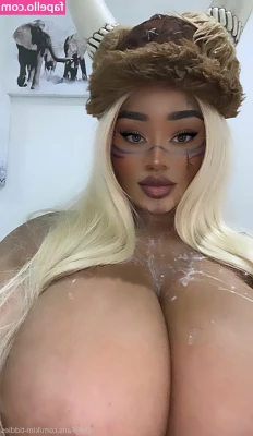 Kim Tiddies [ kim-tiddies ] - Ici juste la story  publication à 18h ce soir  Vous aimé les MILF