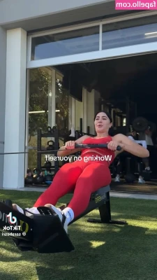Sara Hesri [ sara-hesri ] - Cute socks, sexy feet 💕
