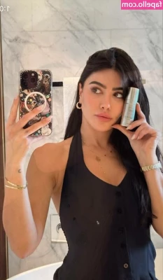Sara Hesri [ sara-hesri ] - I woke up like this 😈