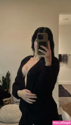 Sara Hesri [ sara-hesri ] - Pink lingerie 💕