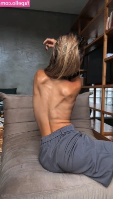 Judit Giuditta [ judit-giuditta ] - I m soooo ready for the weekend