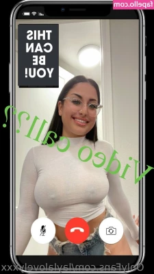 laylalovelyxxx - They love sucking on things