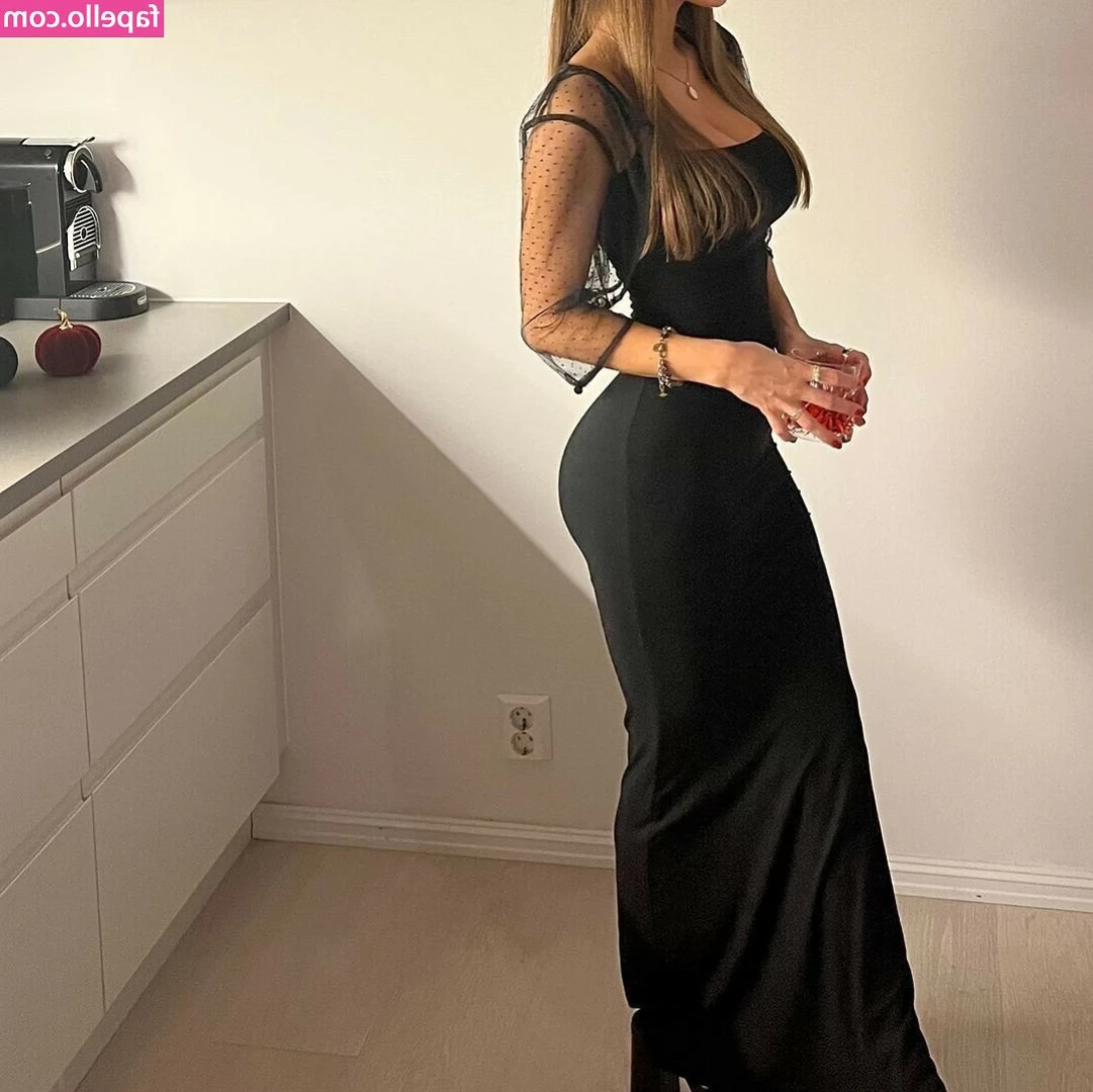 Camilla Hasselgård [ camilla-hasselgard ] - these aren t the same i swear