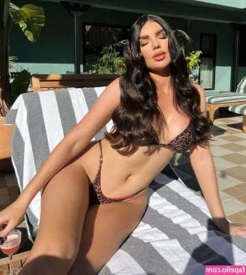 Nicole Thorne [ nicole-thorne-1 ] - Get your wallets ready for the best set of the month 😘😈
