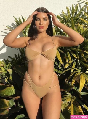 Nicole Thorne [ nicole-thorne-1 ] - Is my body jerk off worthy