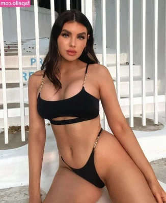 Nicole Thorne [ nicole-thorne-1 ] - Enjoy these up close videos of my soles