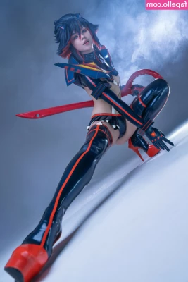 Shirogane_sama [ shirogane-sama-1 ] - JUST TURNED 18 YO @dilya_tiny REAL NAUGHTY FRESHMAN🥵🥵🥵SHE IS