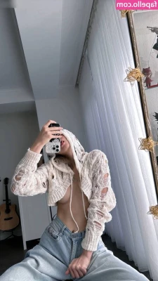 Shirogane_sama [ shirogane-sama-1 ] - Better from the back