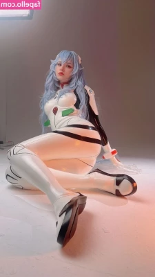 Shirogane_sama [ shirogane-sama-1 ] - Cosplay is totally dominating my life for the next month! 💦