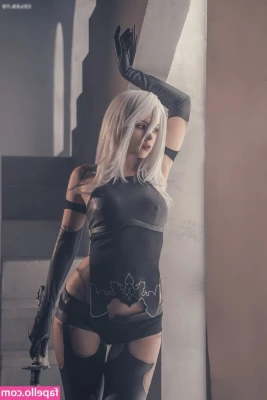 Shirogane_sama [ shirogane-sama-1 ] - Esta falda ya tiene dueño. Quieres que te envíe mi ropa usada?