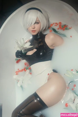 Shirogane_sama [ shirogane-sama-1 ] - Boobage