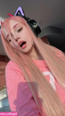 Shirogane_sama [ shirogane-sama-1 ] - Come get to know me as I smoke  from last night but I was so tired