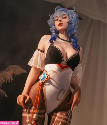Shirogane_sama [ shirogane-sama-1 ] - Look at that smile  The anticipation and unknown is getting her