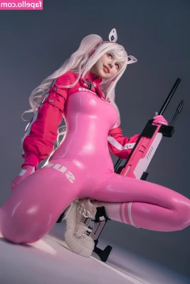 Shirogane_sama [ shirogane-sama-1 ] - Someone come clean my room   Thx bby