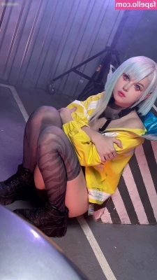 Shirogane_sama [ shirogane-sama-1 ] - Watching how far his cock   goes down my throat  is fucking amazing